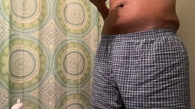 TallDickguy00 online show from 16, 5, 2026