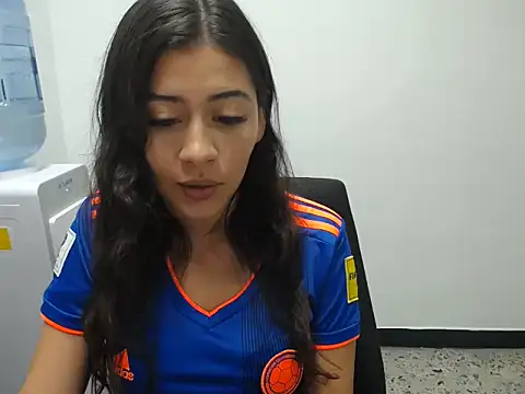 Alice-08 online show from 17, 6, 2026