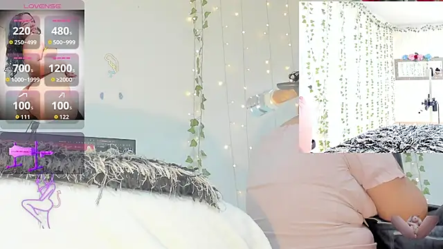 Snapshot of Ashley__Jones__ chatting on 17, 6, 2026 Ashley Jones online show from 17, 6, 2026