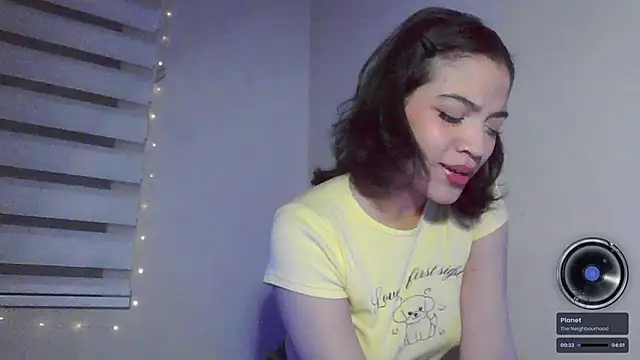 Snapshot of _curiouskitten_ chatting on 29, 11, 2025 curiouskitten online show from 29, 11, 2025