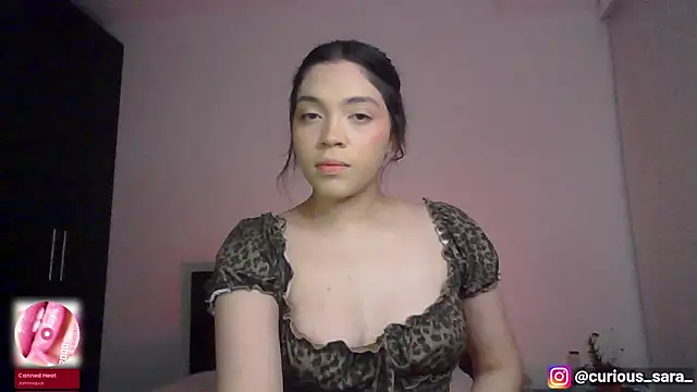 Snapshot of _curiouskitten_ chatting on 28, 3, 2026 curiouskitten online show from 28, 3, 2026