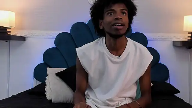 AllexJacob online show from 6, 10, 2025