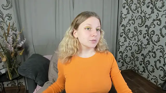  Velvet peach  online show from 23, 11, 2025