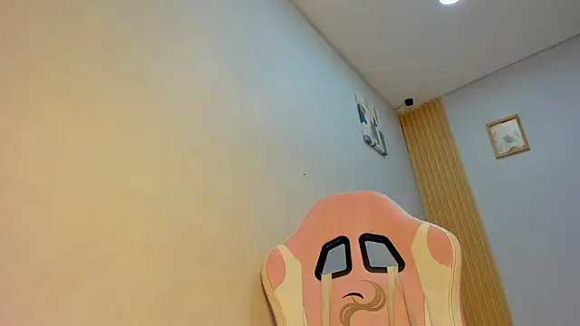 Dakota x18 online show from 13, 2, 2026