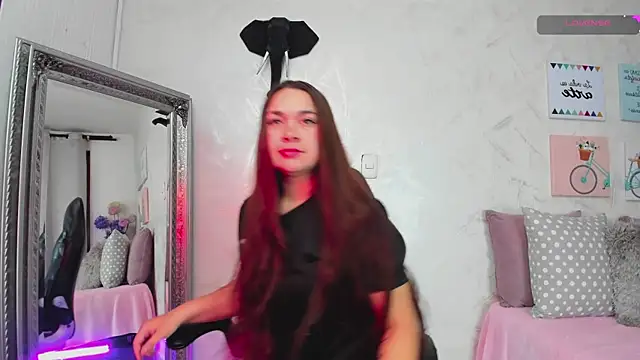 Snapshot of andre-baker chatting on 23, 11, 2025 andre-baker online show from 23, 11, 2025