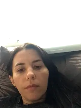 oliviyaalove online show from 3, 10, 2025