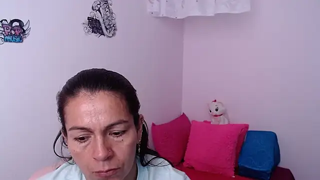 camilavargas  online show from 31, 3, 2026