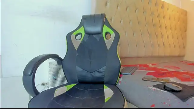 Naomis 35 online show from 7, 1, 2026