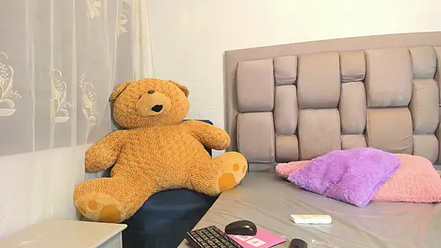 Beauty Luci online show from 18, 10, 2025