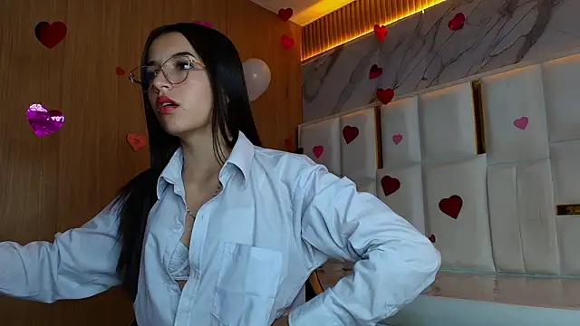 sophiadoll tf online show from 17, 2, 2026