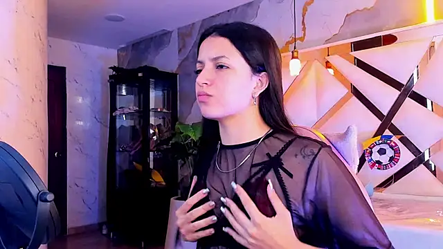 sophiadoll tf online show from 16, 7, 2026