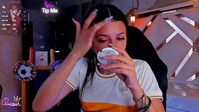 sophiadoll tf online show from 17, 6, 2026