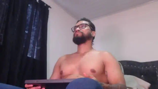 Snapshot of Chrys_harris77 chatting on 22, 6, 2026 Chrys harris77 online show from 22, 6, 2026
