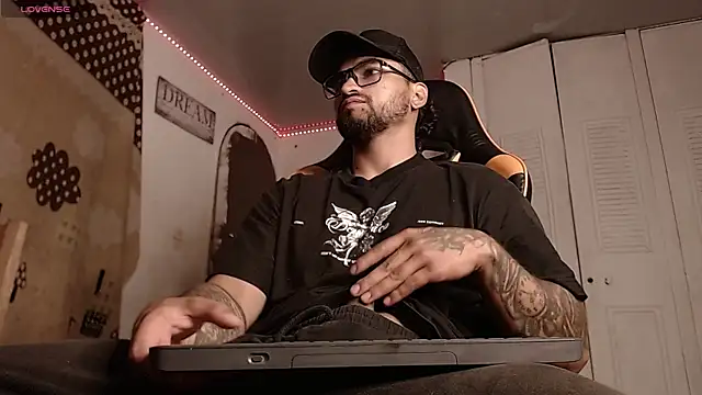 Chrys harris77 online show from 28, 11, 2025