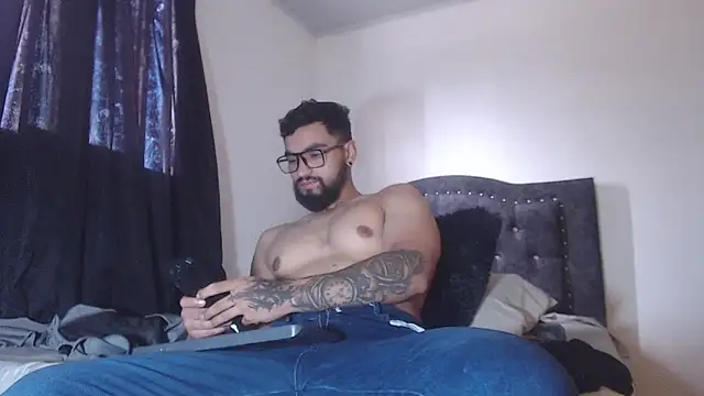 Chrys harris77 online show from 31, 3, 2026