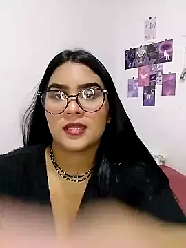 Renata Zoe online show from 28, 9, 2025