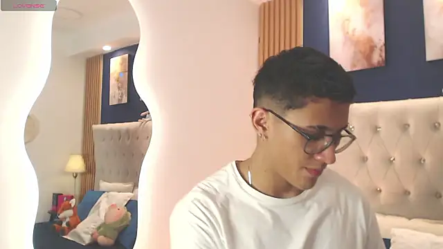 SalvadorFit online show from 10, 2, 2026