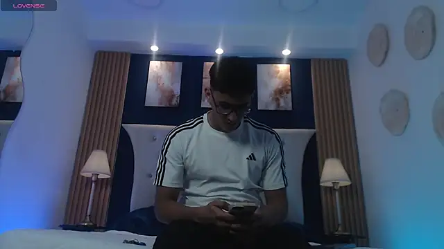 SalvadorFit online show from 13, 4, 2026