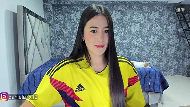 Daniela x19 online show from 27, 3, 2026