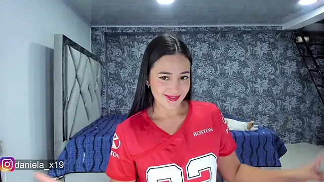 Daniela x19 online show from 11, 4, 2026