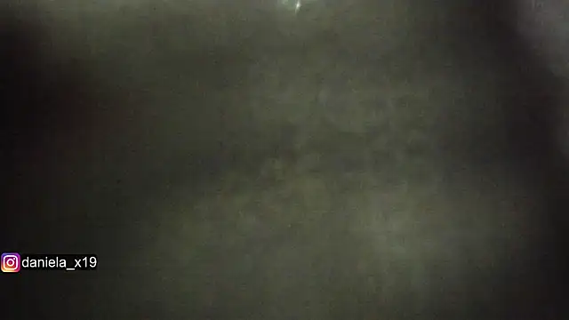 Snapshot of Daniela_x19 chatting on 31, 10, 2025 Daniela x19 online show from 31, 10, 2025