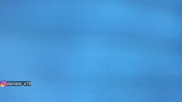 Snapshot of Daniela_x19 chatting on 6, 11, 2025 Daniela x19 online show from 6, 11, 2025