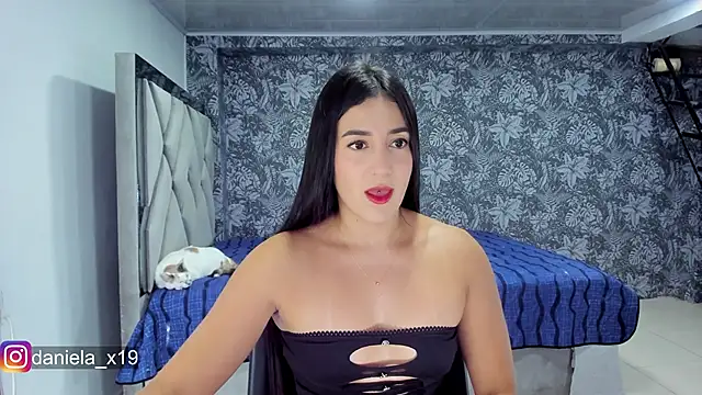 Snapshot of Daniela_x19 chatting on 28, 4, 2026 Daniela x19 online show from 28, 4, 2026