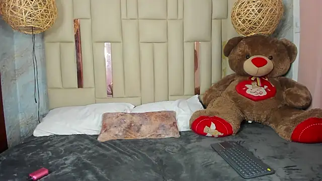 Dixiebelle online show from 13, 2, 2026