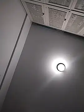 Lunita86 online show from 7, 4, 2026