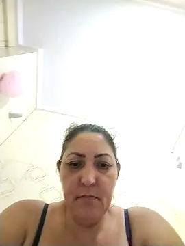 Lunita86 online show from 21, 4, 2026