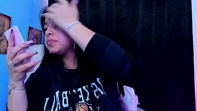 queen salomme online show from 24, 11, 2025