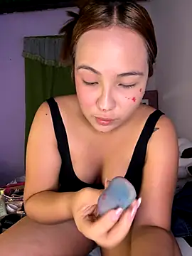 Snapshot of sacha_torres02 chatting on 5, 11, 2025 sacha torres02 online show from 5, 11, 2025