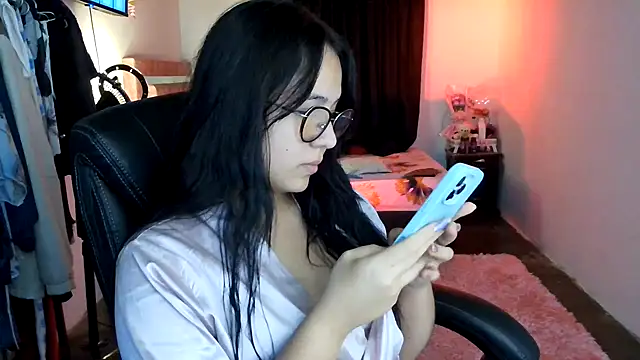 sacha torres02 online show from 15, 3, 2026