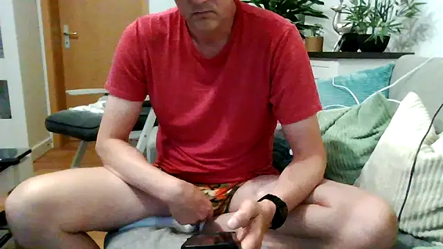 Snapshot of pup_benji chatting on 5, 6, 2026 pup benji online show from 5, 6, 2026