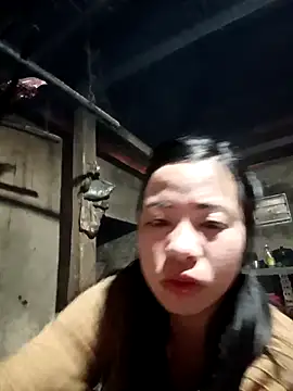 Snapshot of tulipsexy chatting on 24, 11, 2025 tulipsexy online show from 24, 11, 2025