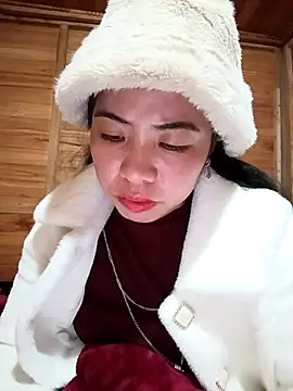 Snapshot of tulipsexy chatting on 21, 11, 2025 tulipsexy online show from 21, 11, 2025