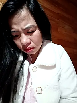 Snapshot of tulipsexy chatting on 30, 11, 2025 tulipsexy online show from 30, 11, 2025