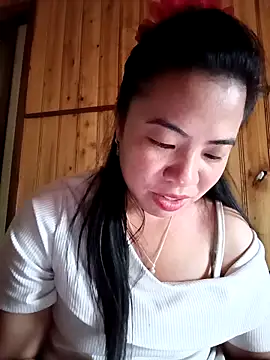 Snapshot of tulipsexy chatting on 26, 10, 2025 tulipsexy online show from 26, 10, 2025