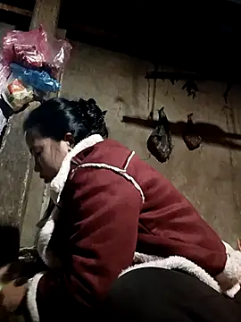 tulipsexy online show from 1, 12, 2025