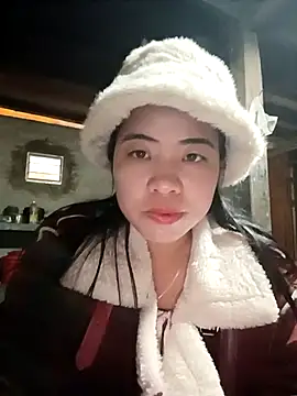 Snapshot of tulipsexy chatting on 21, 11, 2025 tulipsexy online show from 21, 11, 2025