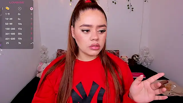 Snapshot of isabella_arias2 chatting on 9, 4, 2026 isabella arias2 online show from 9, 4, 2026