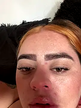 isabella arias2 online show from 3, 10, 2025