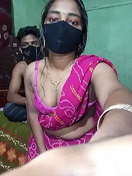 Cute Couple59 online show from 24, 7, 2026