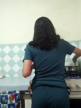 Vale stone  online show from 6, 1, 2026