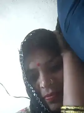 Snapshot of Hott_cutgirl chatting on 7, 4, 2026 Hott cutgirl online show from 7, 4, 2026