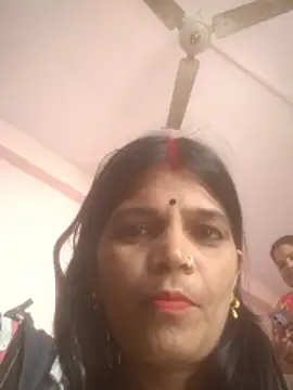 Snapshot of Hott_cutgirl chatting on 9, 10, 2025 Hott cutgirl online show from 9, 10, 2025