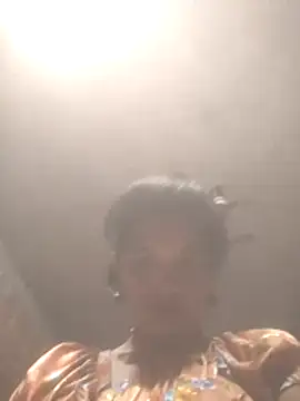 Snapshot of Hott_cutgirl chatting on 9, 11, 2025 Hott cutgirl online show from 9, 11, 2025