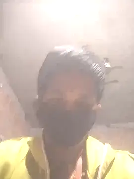 Snapshot of Hott_cutgirl chatting on 14, 11, 2025 Hott cutgirl online show from 14, 11, 2025