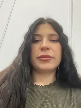 Valerie Ohara online show from 4, 10, 2025