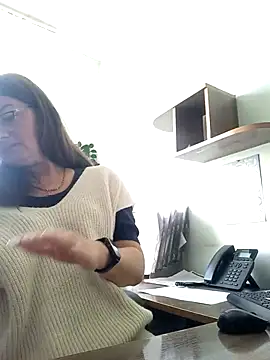 Snapshot of ValeriaLove43211 chatting on 8, 10, 2025 ValeriaLove43211 online show from 8, 10, 2025